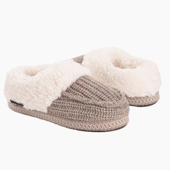 Cozy Knit Slippers with Faux Fur Lining - Picture 1 of 6